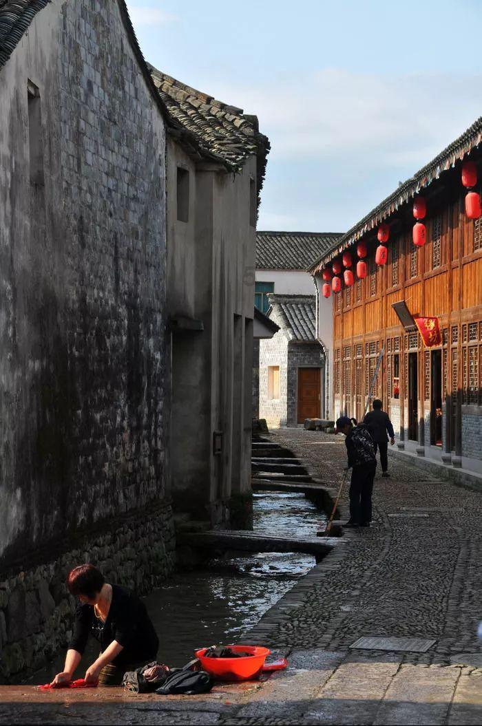 摩托车无证无牌拘留？游戏画面